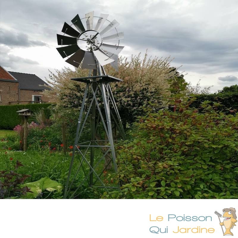 Une petite éolienne à installer au fond de son jardin 