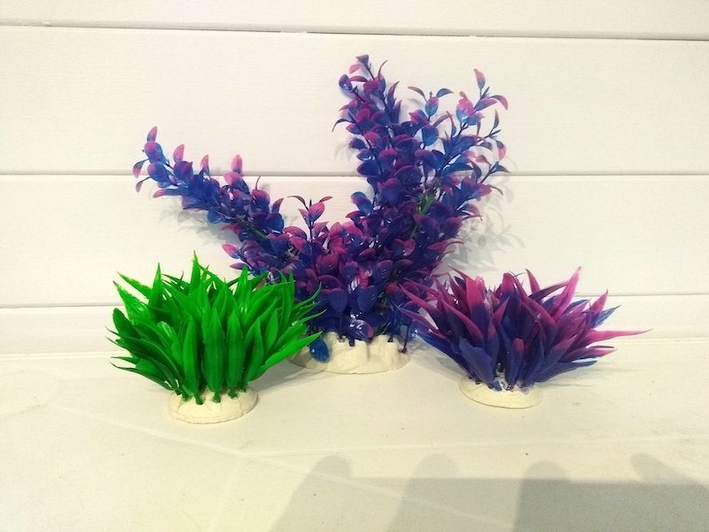 Lot 3 Plantes Plastiques Déco Aquariums: Verte, et mauve