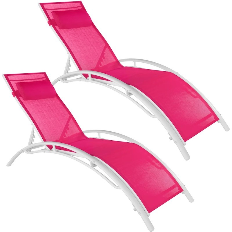 2 Transats ergonomiques acier roses. Une détente ultimes près de la piscine ou dans le jardin