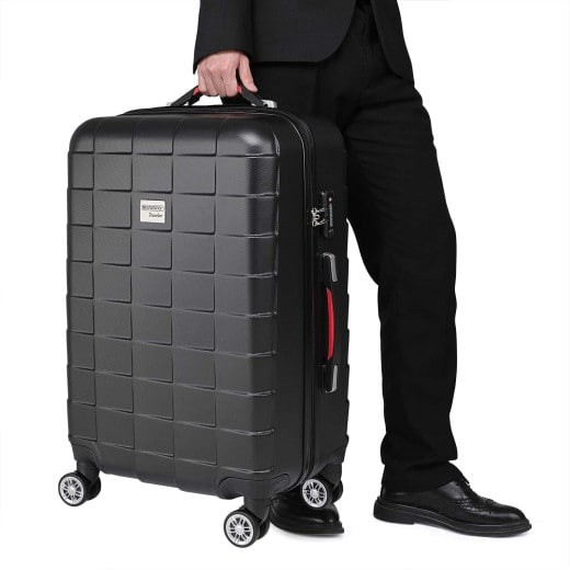 Valise Rigide Solide Noire 80 litres. Qualité et facilté pour le voyage